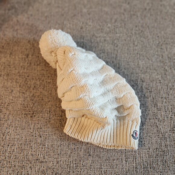 Moncler Berretto 100% Virgin Wool Knit Beanie w/ PomPom - Picture 5 of 14